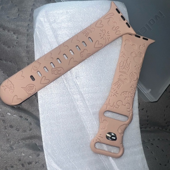 Disney Magical Kingdom Watch Bands 42/44MM - Picture 12 of 16